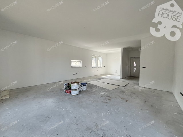 Eladó családi ház, Kecskeméten 139.9 M Ft, 5 szobás