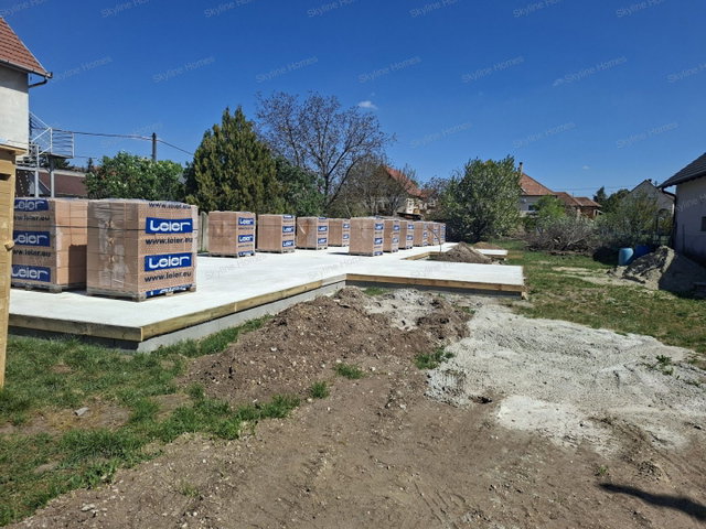 Eladó ikerház, Taksonyon 89.9 M Ft, 4 szobás
