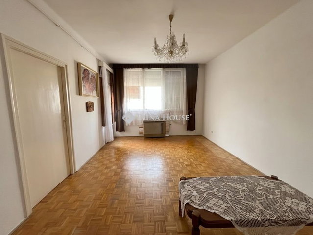 Eladó téglalakás, Nyíregyházán 43 M Ft, 2 szobás