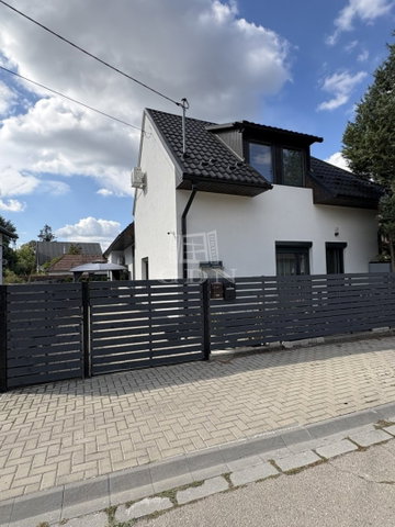 Eladó téglalakás, Gödön 46.9 M Ft, 1+2 szobás
