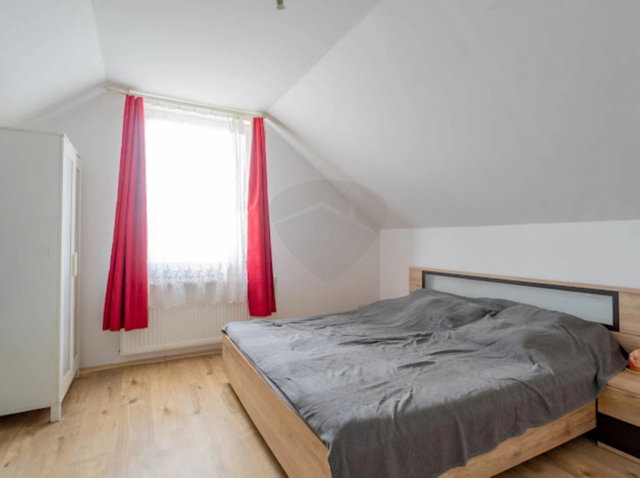 Eladó családi ház, Bicskén 57.9 M Ft, 3 szobás