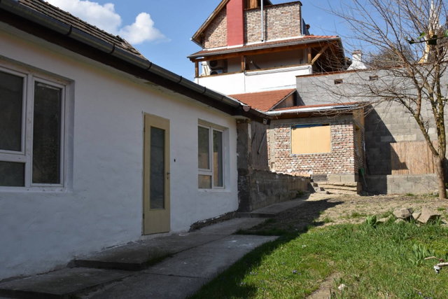 Eladó családi ház, Verőcén 62 M Ft, 3 szobás