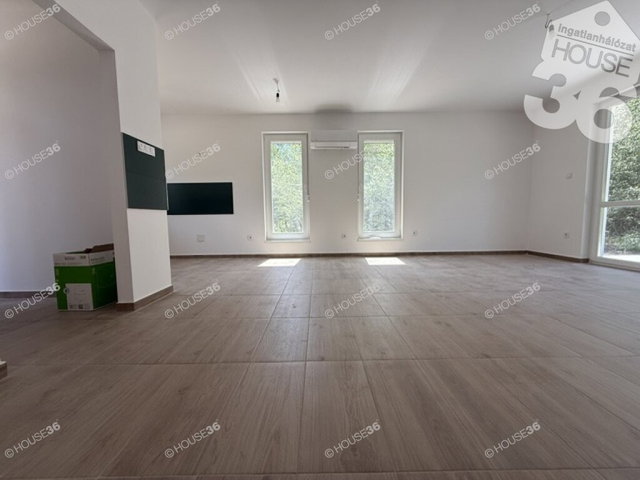 Eladó családi ház, Kecskeméten 79.9 M Ft, 4 szobás