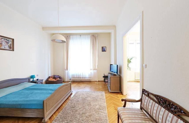Eladó téglalakás, Budapesten, VII. kerületben 92.5 M Ft