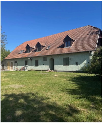 Eladó családi ház, Rózsaszentmártonon 89.9 M Ft, 16 szobás