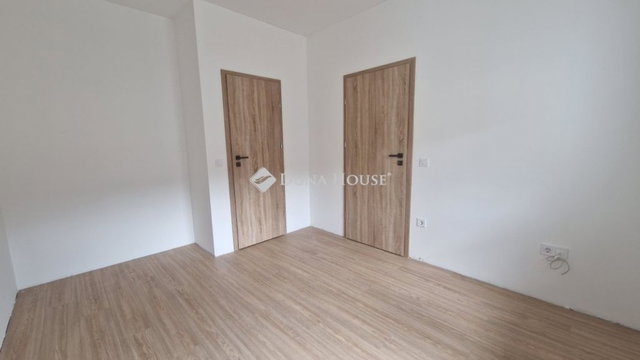 Eladó családi ház, Újlengyelen 95.9 M Ft, 4 szobás