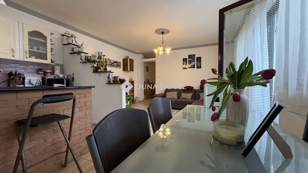 5 bed · 85m² · 46.900.000 ft