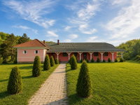 Eladó családi ház, Komlón 90 M Ft, 1+5 szobás