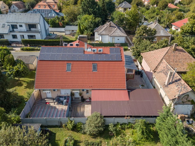 Eladó családi ház, Gyömrőn 189 M Ft, 8+7 szobás