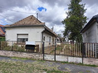 Eladó családi ház, Naszályon 32 M Ft, 3 szobás