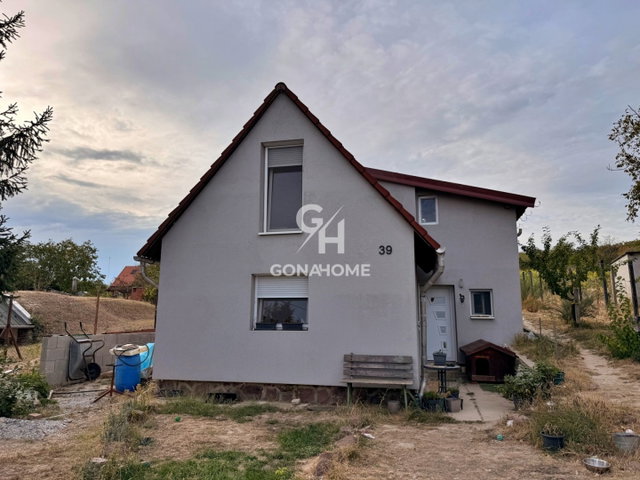 Eladó nyaraló, Balatonalmádiban 54.9 M Ft, 1+2 szobás