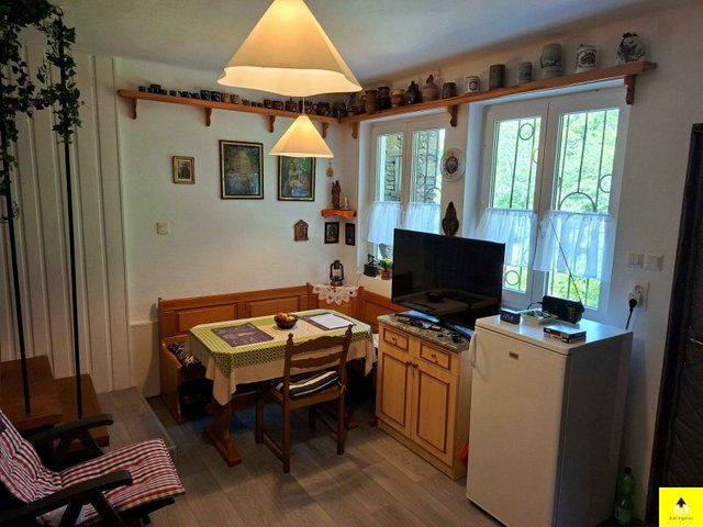 Eladó nyaraló, Kőszegen 34.9 M Ft, 2 szobás