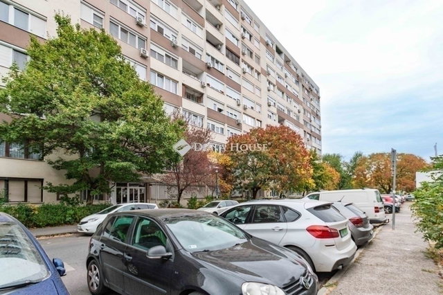 Eladó panellakás, Budapesten, XIV. kerületben 59.5 M Ft, 2 szobás