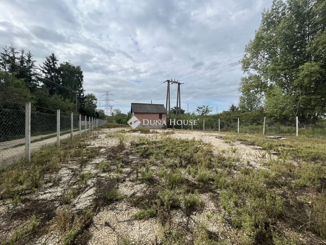 Kiadó telek, Győrött 115 E Ft / hó / költözzbe.hu