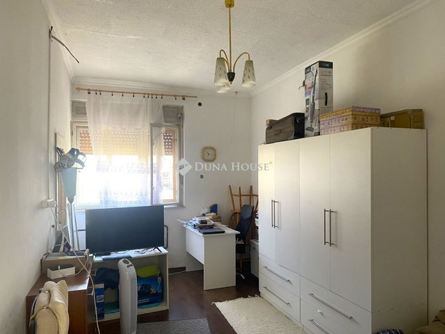 Eladó családi ház, Szalkszentmártonon 35 M Ft, 2 szobás
