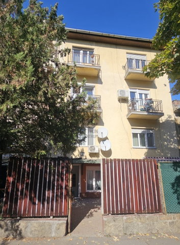 Eladó téglalakás, Budapesten, XI. kerületben 29.9 M Ft, 1 szobás