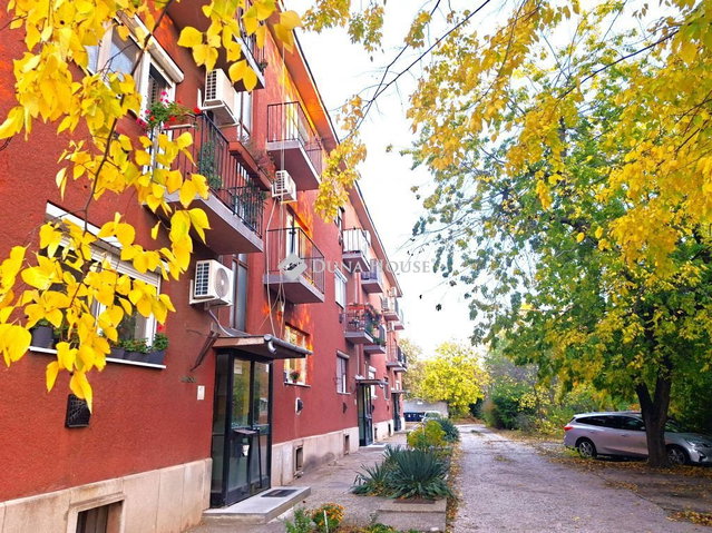 Eladó téglalakás, Budapesten, X. kerületben, Kada utcában