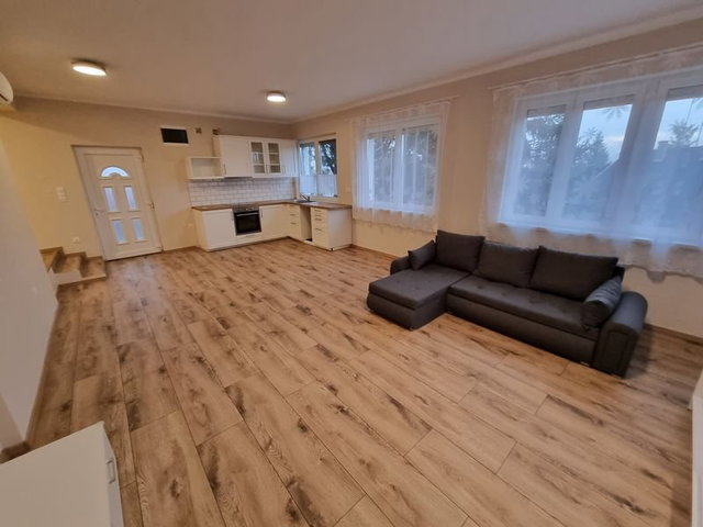 Kiadó téglalakás, albérlet, Érden 280 E Ft / hó, 3 szobás