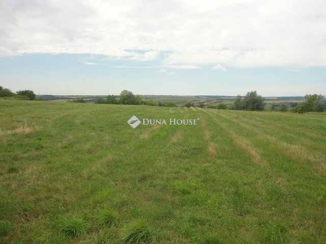 Eladó telek, Bicskén 3.5 M Ft / költözzbe.hu