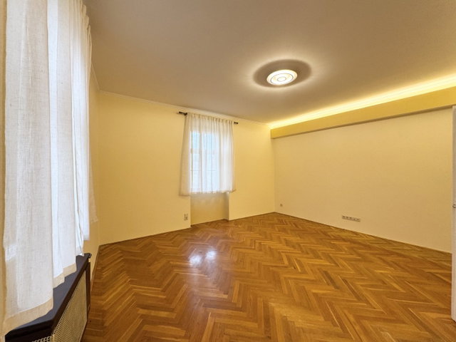 Eladó téglalakás, Pécsett, Tettye utcában 34.9 M Ft, 1 szobás