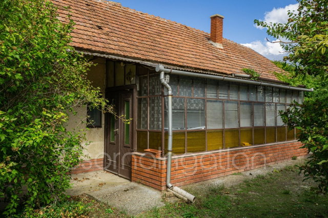 Eladó családi ház, Rábacsécsényen 23.9 M Ft, 2 szobás