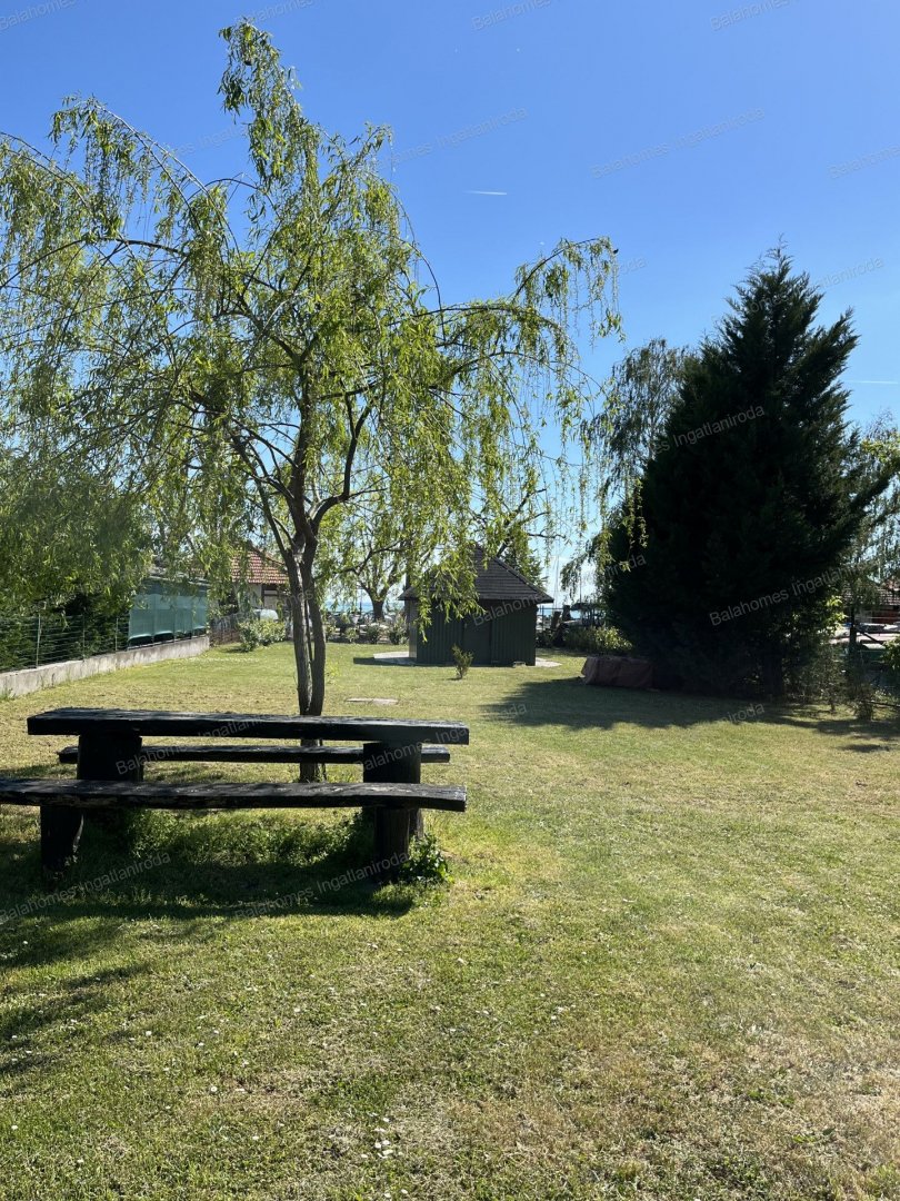 3 bed · 114m² · 215.000.000 ft