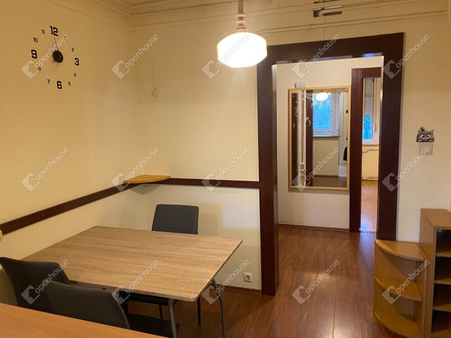 Eladó panellakás, Siófokon 65 M Ft, 3 szobás