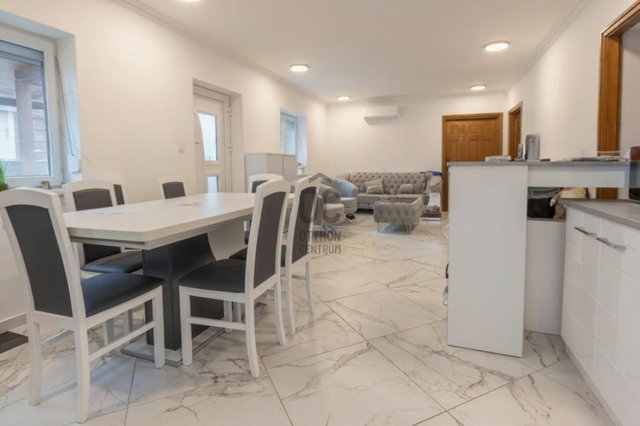 Eladó családi ház, Monoron 85.5 M Ft, 4 szobás