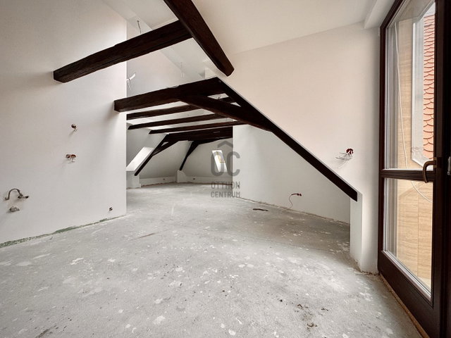 Eladó téglalakás, Győrött 99.9 M Ft, 3 szobás