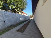 Eladó családi ház, Gyálon 134.2 M Ft, 5 szobás