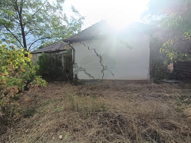 Eladó családi ház, Kisbágyonon 6.5 M Ft, 2 szobás