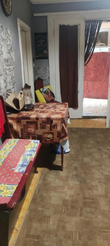 Eladó családi ház, Szolnokon 30 M Ft, 4 szobás