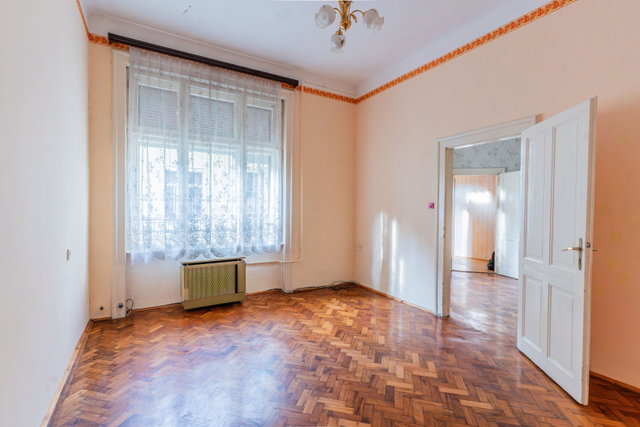 Eladó téglalakás, Budapesten, VI. kerületben 91.7 M Ft, 3 szobás
