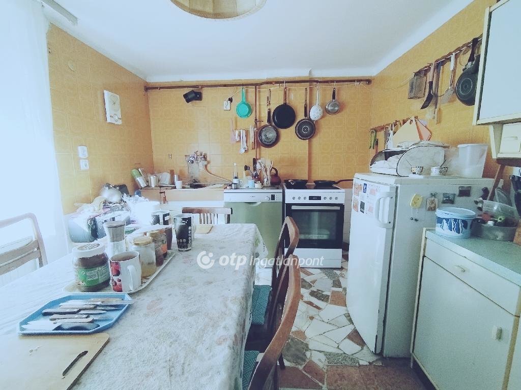 4 bed · 170m² · 49.900.000 ft