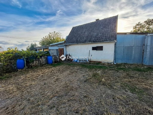 Eladó mezogazdasagi ingatlan, Zámolyon 21.9 M Ft, 3 szobás