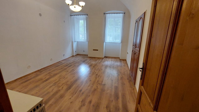 Kiadó téglalakás, albérlet, Székesfehérvárott 150 E Ft / hó