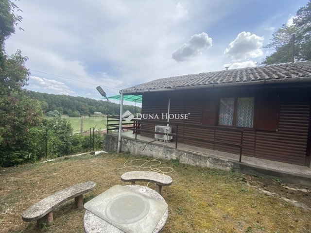 Eladó családi ház, Gombán 22.5 M Ft, 2 szobás