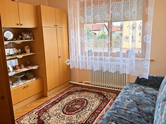 Eladó családi ház, Sárváron 63 M Ft, 3 szobás
