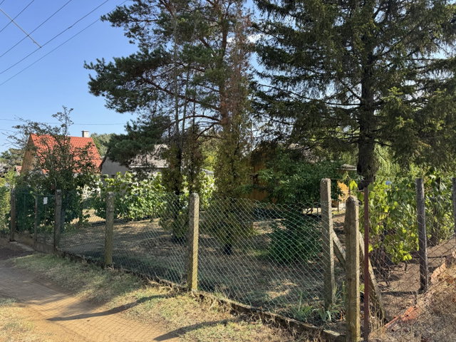 Eladó telek, Debrecenben, Farkasalma utcában 9.99 M Ft