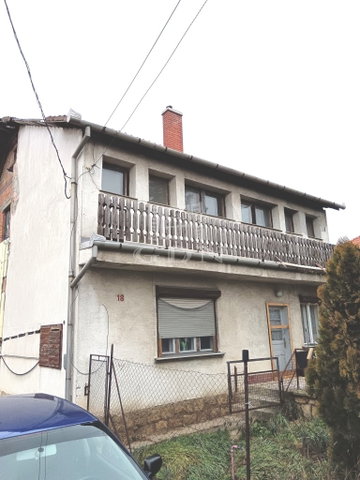 Eladó családi ház, Érden 95 M Ft, 4+1 szobás