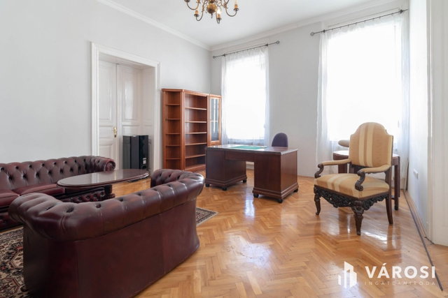 Kiadó iroda, Budapesten, VI. kerületben 450 E Ft / hó, 2 szobás