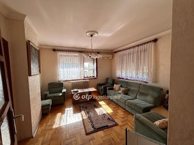 Eladó családi ház, Alsónémediben 119 M Ft, 5+1 szobás