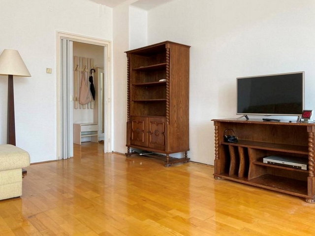 Eladó téglalakás, Pécsett, Esztergár Lajos utcában 48 M Ft