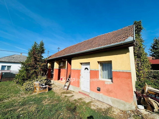Eladó családi ház, Gávavencsellőn 9.9 M Ft, 2 szobás
