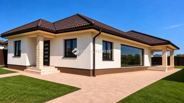 Eladó családi ház, Görcsönyben 119.9 M Ft, 4 szobás