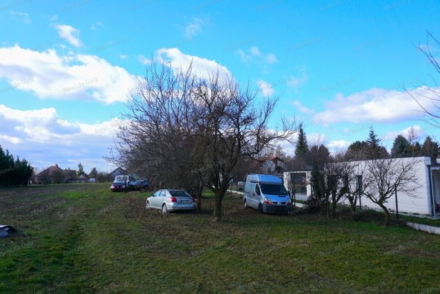 Eladó telek, Győrújbaráton 25.5 M Ft / költözzbe.hu