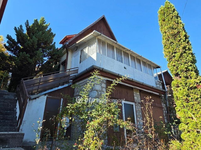 Eladó családi ház, Bükkszentkereszten 31.9 M Ft, 4 szobás