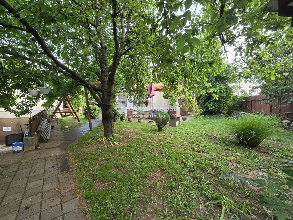 4 bed · 130m² · 125.990.000 ft