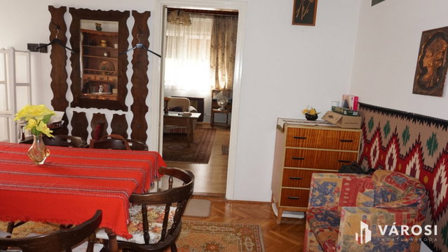 Eladó családi ház, Hódmezővásárhelyen 62 M Ft, 3 szobás