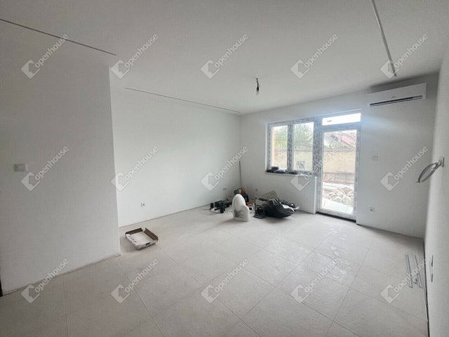 Eladó téglalakás, Debrecenben 65 M Ft, 2 szobás